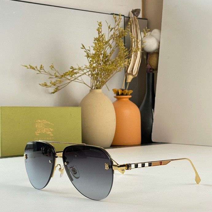 Picture of Burberry Sunglasses _SKUfw47534139fw